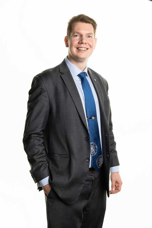 Aaro Mäkelä