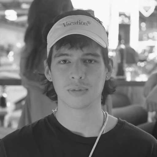Alexander Chau